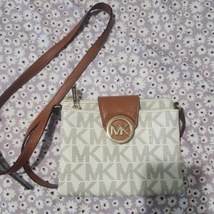 michael kors cream/brown crossbody bag